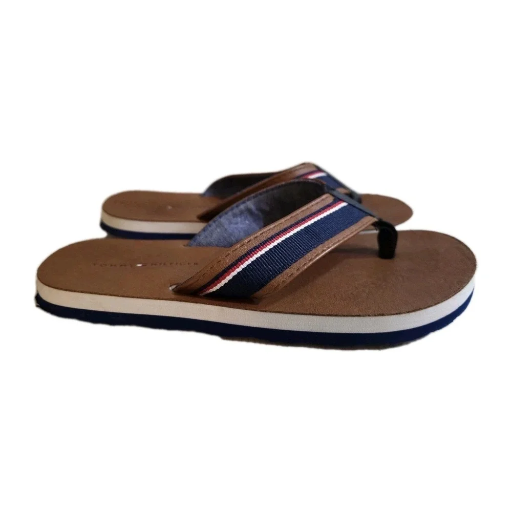 TOMMY HILFIGER Benjamin Thong Flip Flop Sandal. Cognac/Blue. Youth US Size 13.